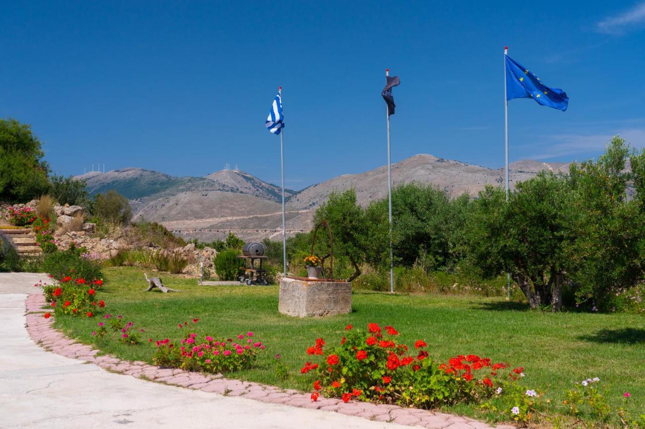 Casa Di Colona - Κόκκινο Lejlighed Lixouri Eksteriør billede
