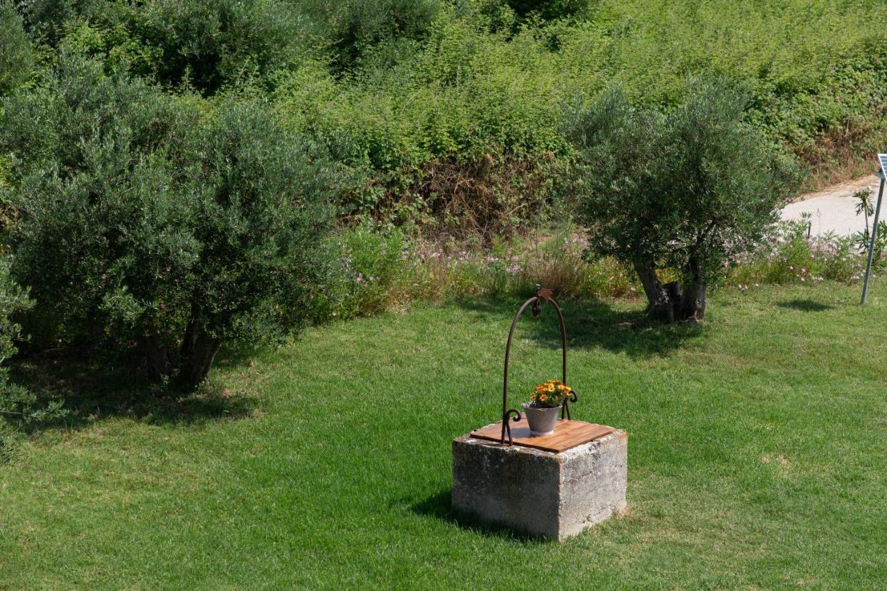 Casa Di Colona - Κόκκινο Lejlighed Lixouri Eksteriør billede